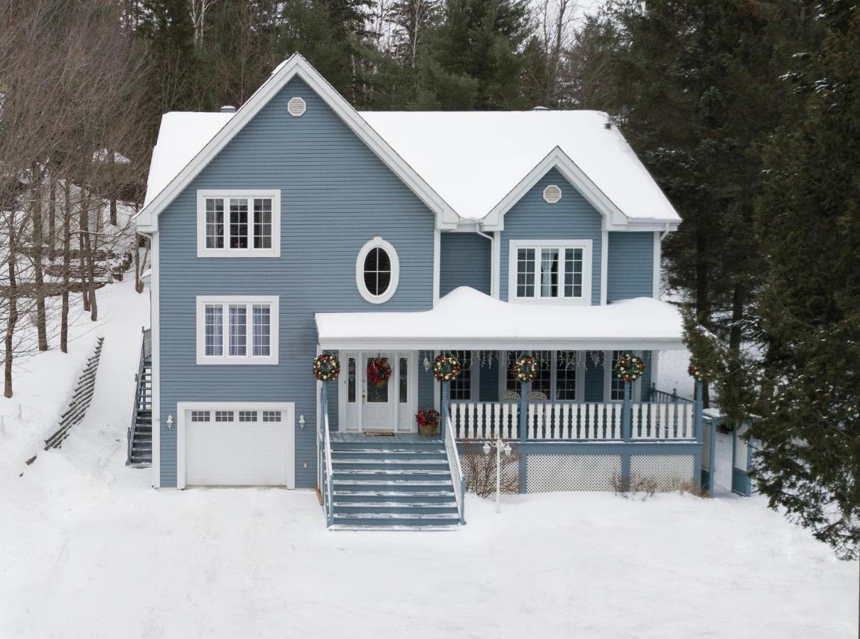 Au Coeur De Saint-Sauveur Bed & Breakfast Bagian luar foto